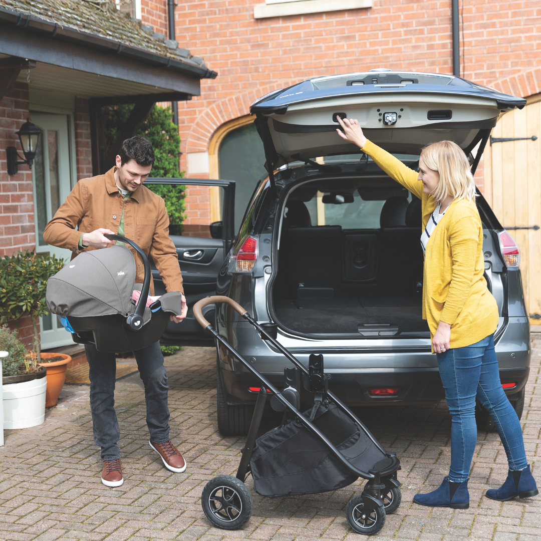 Scoica auto i-Snug 2 instalare